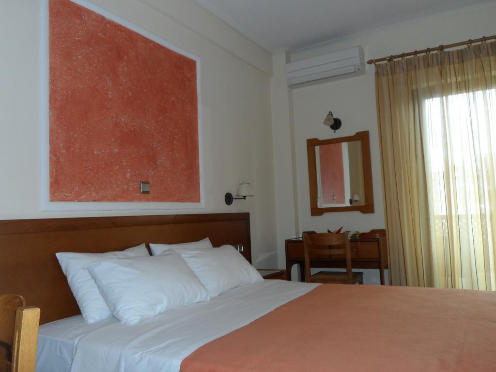 Hotel Prigipikon Suites And Sofites لاوترا  ايباتيس المظهر الخارجي الصورة