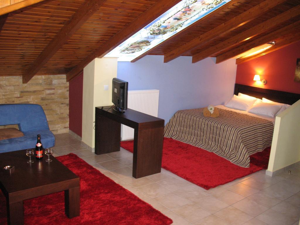 Hotel Prigipikon Suites And Sofites لاوترا  ايباتيس المظهر الخارجي الصورة