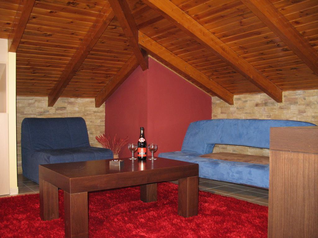 Hotel Prigipikon Suites And Sofites لاوترا  ايباتيس المظهر الخارجي الصورة