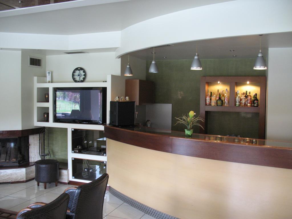 Hotel Prigipikon Suites And Sofites لاوترا  ايباتيس المظهر الخارجي الصورة
