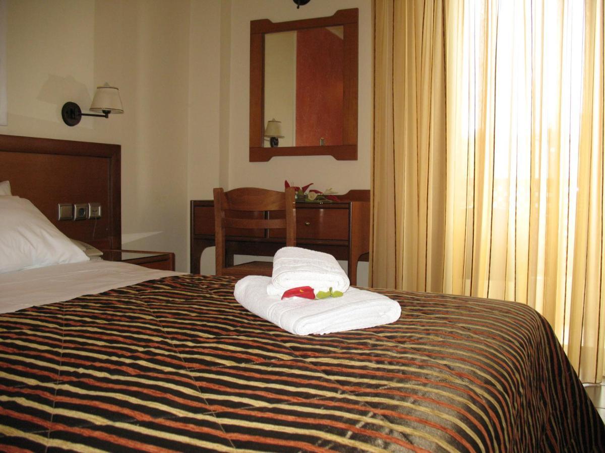 Hotel Prigipikon Suites And Sofites لاوترا  ايباتيس المظهر الخارجي الصورة