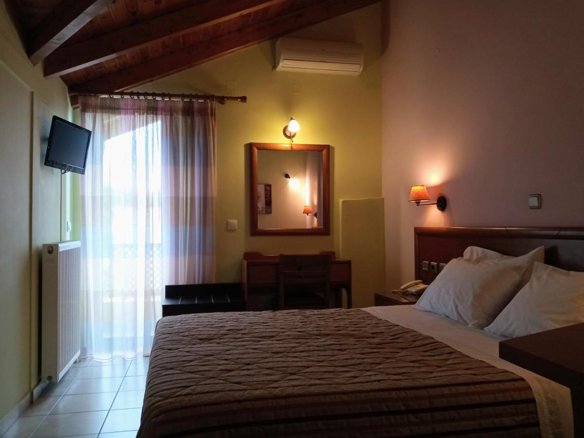 Hotel Prigipikon Suites And Sofites لاوترا  ايباتيس المظهر الخارجي الصورة