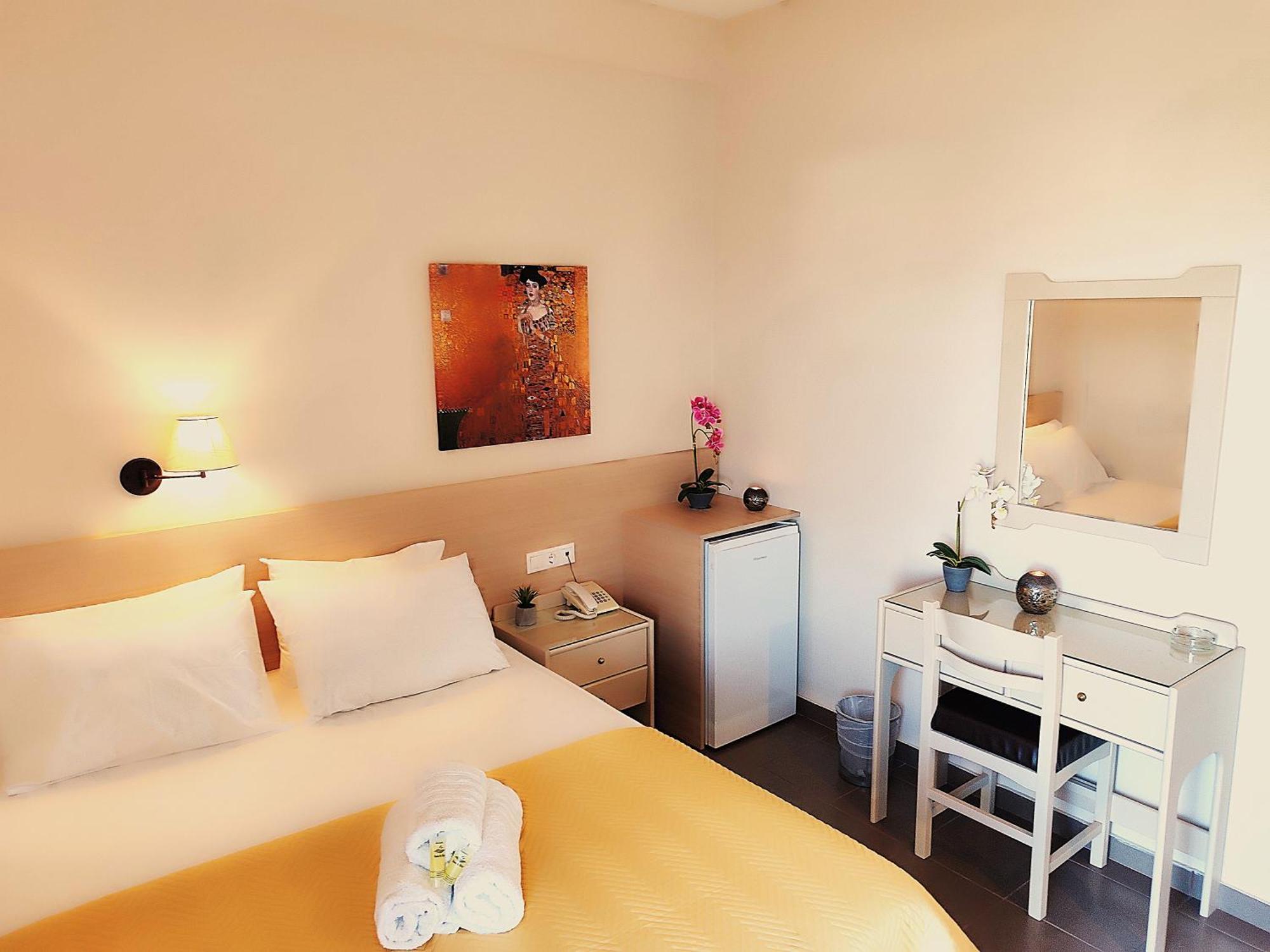 Hotel Prigipikon Suites And Sofites لاوترا  ايباتيس المظهر الخارجي الصورة